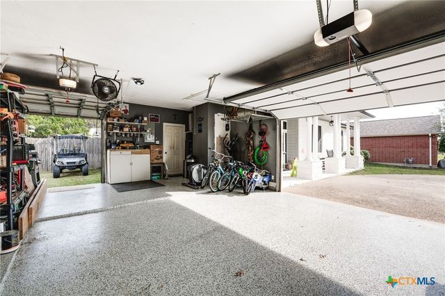 4215 Sunflower Lane, Temple, TX 76502