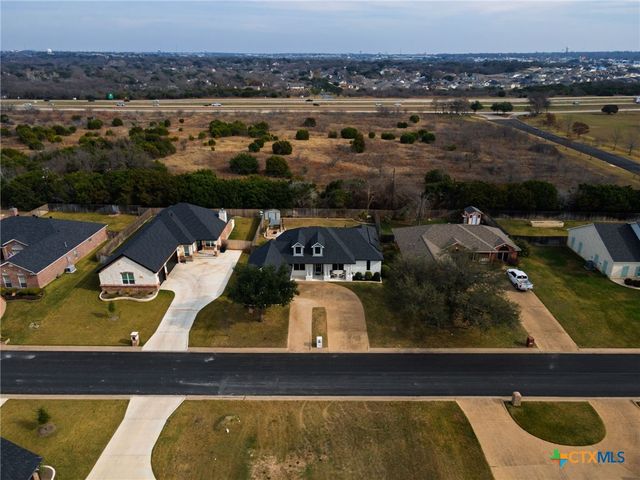 4215 Sunflower Lane, Temple, TX 76502