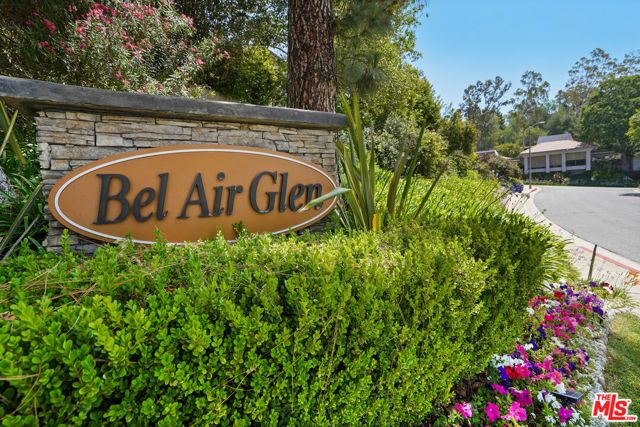 10227 Autumn Leaf Circle, Los Angeles, CA 90077