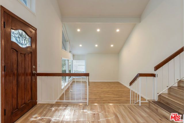 10227 Autumn Leaf Circle, Los Angeles, CA 90077