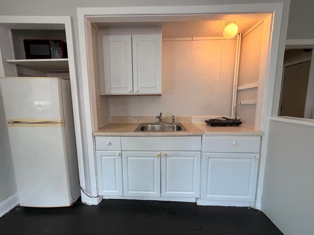 523 24th Street 12, West Palm Beach, FL 33401