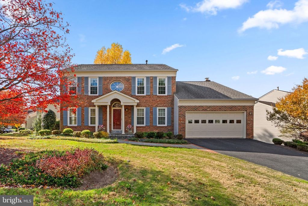 12300 MORNING LIGHT TER, Gaithersburg, MD 20878