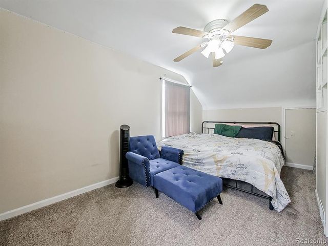 24350 Union Street, Dearborn, MI 48124