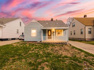 24350 Union Street, Dearborn, MI 48124