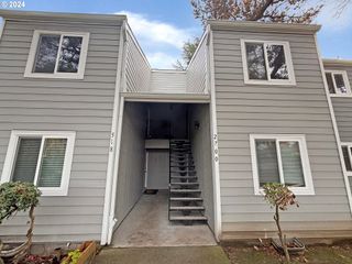 2700 Se 138TH Ave 6, Portland, OR 97236