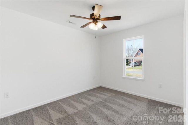 229 Deerfield Drive, Mount Holly, NC 28120