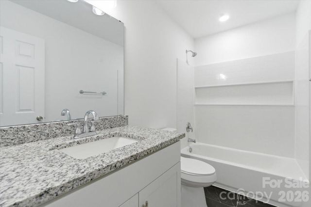 229 Deerfield Drive, Mount Holly, NC 28120