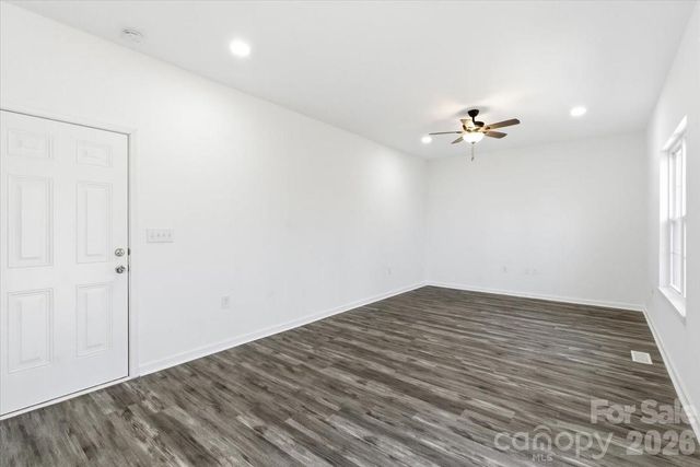 229 Deerfield Drive, Mount Holly, NC 28120