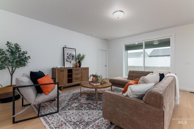 14564 Cooper Sunrise Dr, Caldwell, ID 83607