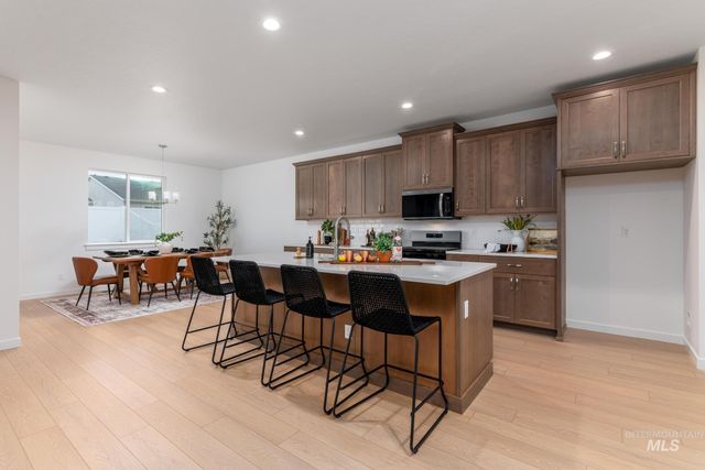 14564 Cooper Sunrise Dr, Caldwell, ID 83607