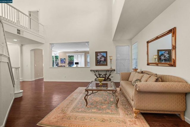 5300 Clearbrook Drive, Concord, CA 94521