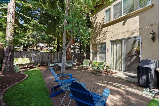 5300 Clearbrook Drive, Concord, CA 94521
