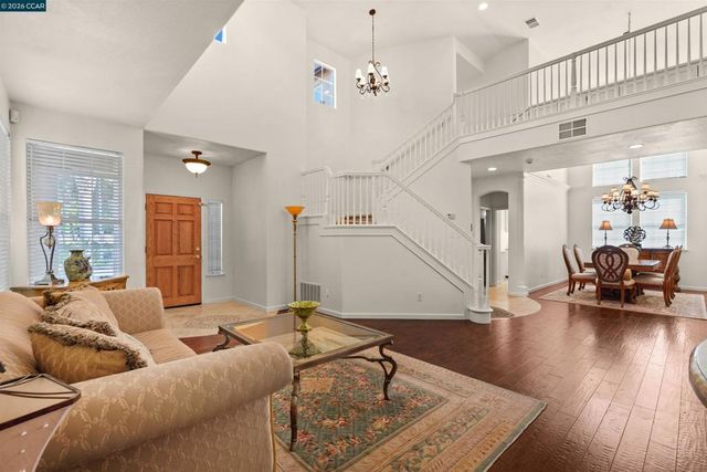 5300 Clearbrook Drive, Concord, CA 94521
