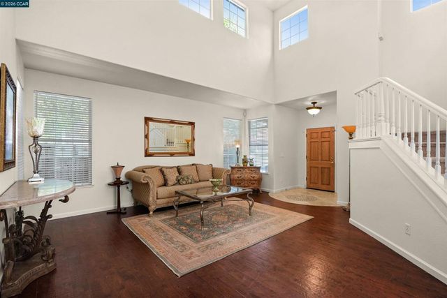 5300 Clearbrook Drive, Concord, CA 94521