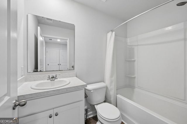 172 Coneflower Road, Bloomingdale, GA 31302