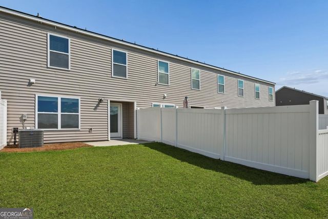 172 Coneflower Road, Bloomingdale, GA 31302