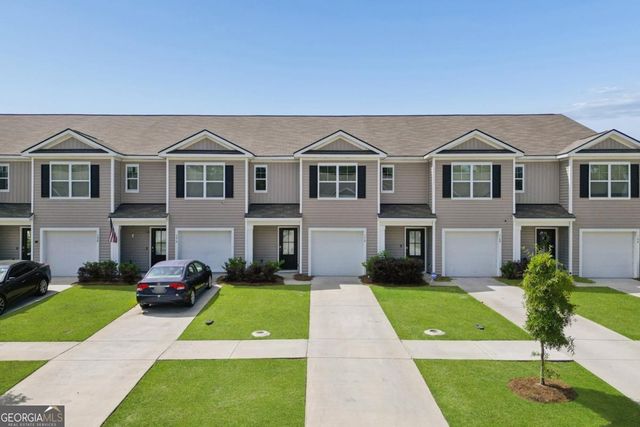 172 Coneflower Road, Bloomingdale, GA 31302