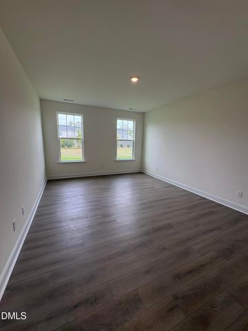 338 Peach Grv Way, Lillington, NC 27546