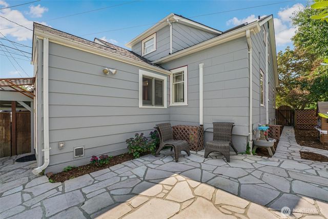 1115 N Cedar Street, Tacoma, WA 98406