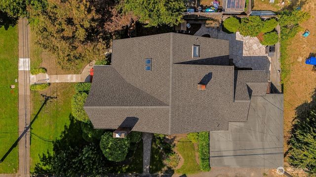 1115 N Cedar Street, Tacoma, WA 98406