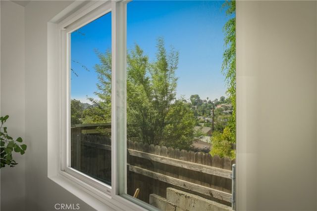 6150 Strickland, Los Angeles, CA 90042