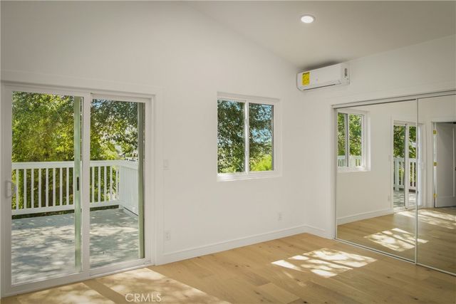 6150 Strickland, Los Angeles, CA 90042