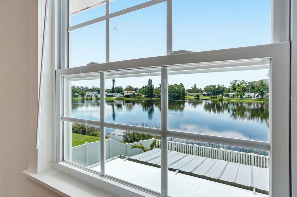 Image 11 of property listing at 1494 85TH AVENUE N, St Petersburg, FL 33702