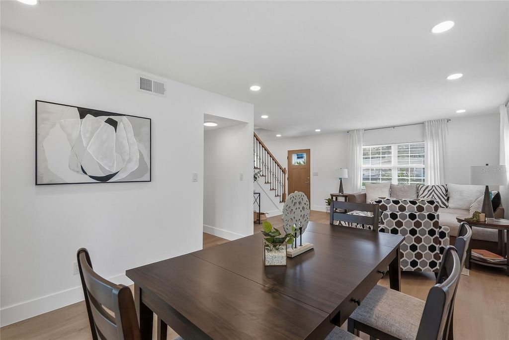 Image 18 of property listing at 1494 85TH AVENUE N, St Petersburg, FL 33702