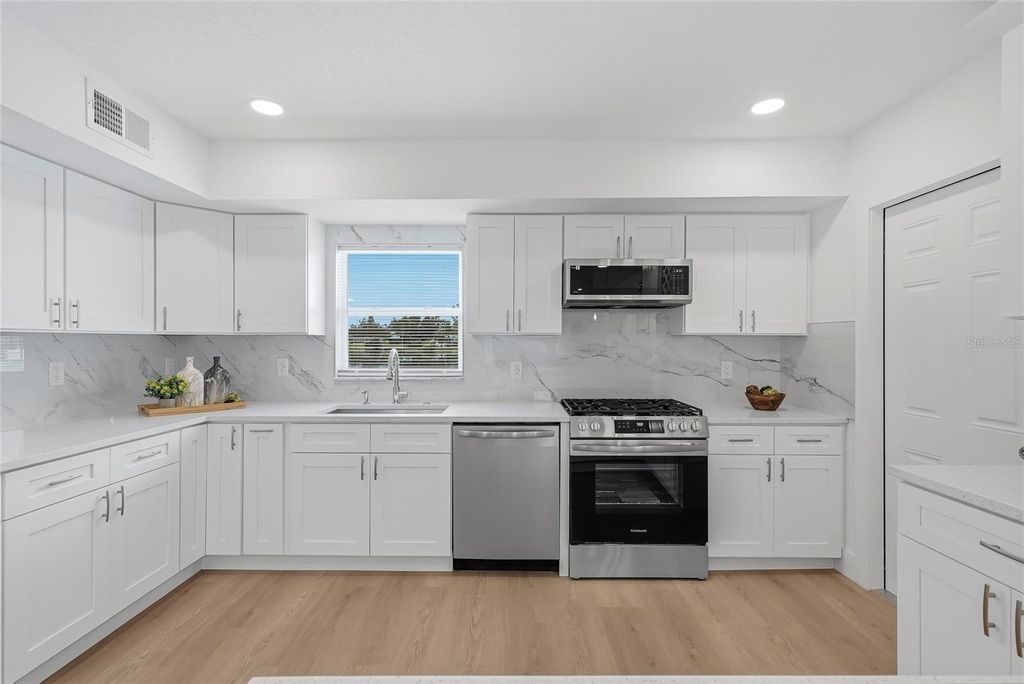 Image 23 of property listing at 1494 85TH AVENUE N, St Petersburg, FL 33702