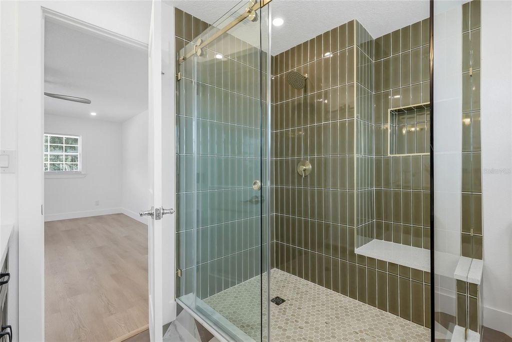 Image 35 of property listing at 1494 85TH AVENUE N, St Petersburg, FL 33702