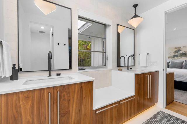 2745 S Flagler Drive, West Palm Beach, FL 33405
