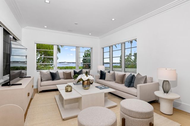 2745 S Flagler Drive, West Palm Beach, FL 33405