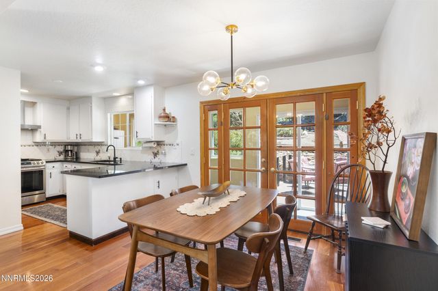111 Roxanne Court, Stateline, NV 89449