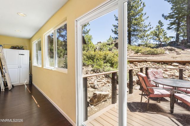 111 Roxanne Court, Stateline, NV 89449
