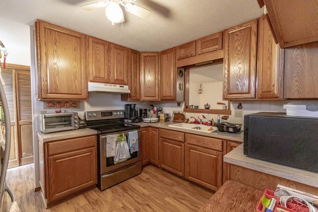 7067 SW Meadowlark Rd, Andover, KS 67002