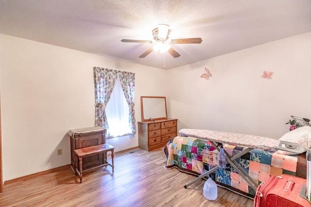 7067 SW Meadowlark Rd, Andover, KS 67002