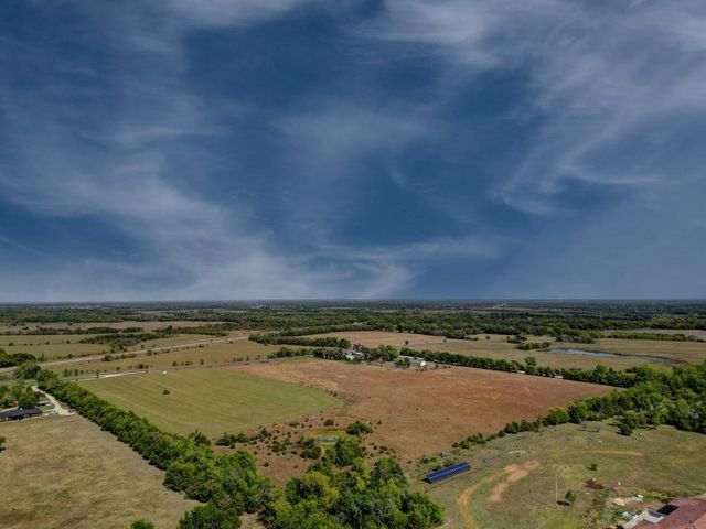 7067 SW Meadowlark Rd, Andover, KS 67002