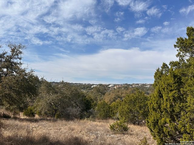350 Iron Hill, New Braunfels, TX 78132