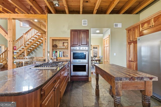 318 Wilmot Fabus Mountain Road, Blairsville, GA 30512