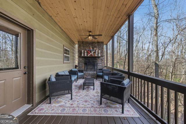 318 Wilmot Fabus Mountain Road, Blairsville, GA 30512