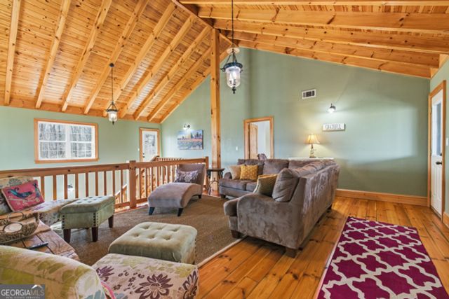 318 Wilmot Fabus Mountain Road, Blairsville, GA 30512