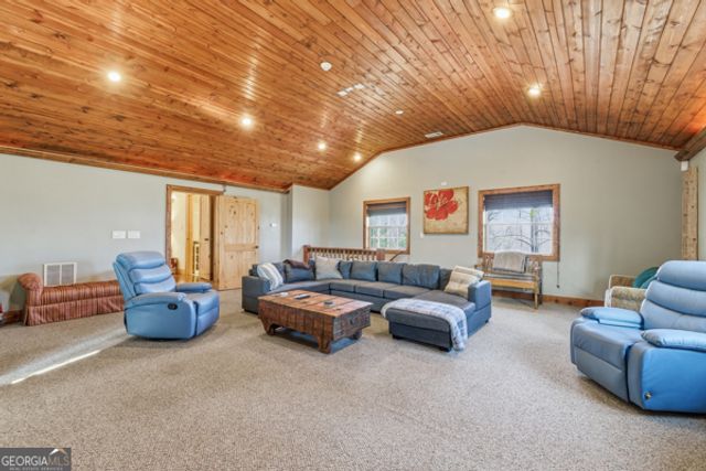 318 Wilmot Fabus Mountain Road, Blairsville, GA 30512