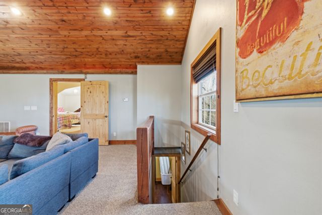 318 Wilmot Fabus Mountain Road, Blairsville, GA 30512