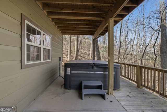 318 Wilmot Fabus Mountain Road, Blairsville, GA 30512