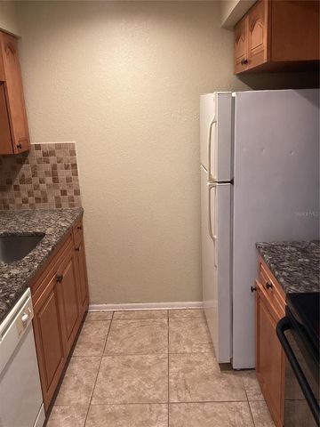 14321 HANGING MOSS CIRCLE 101, Tampa, FL 33613