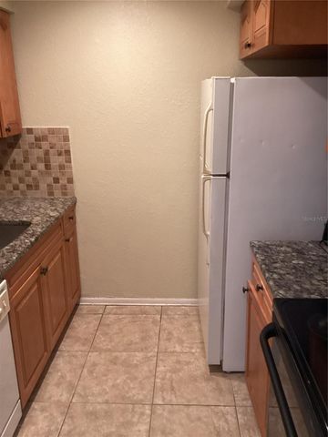 14321 HANGING MOSS CIRCLE 101, Tampa, FL 33613