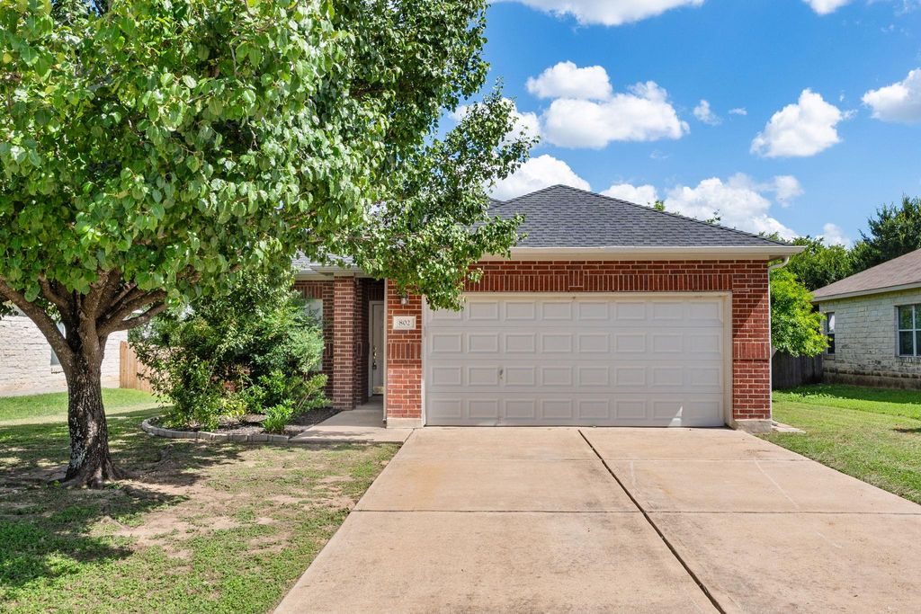 802 North Creek BLVD, Leander, TX 78641