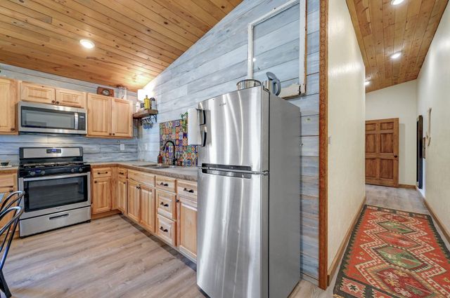 7655 Mount Sharp RD, Wimberley, TX 78676