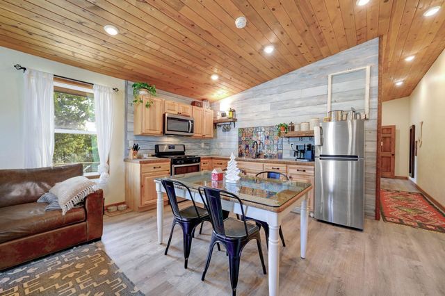 7655 Mount Sharp RD, Wimberley, TX 78676