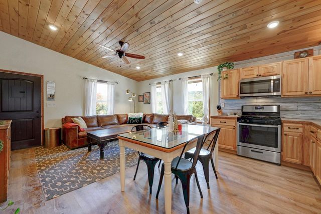 7655 Mount Sharp RD, Wimberley, TX 78676